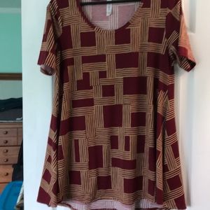Lularoe perfect tee